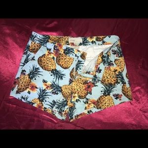 Bebop size 9 shorts